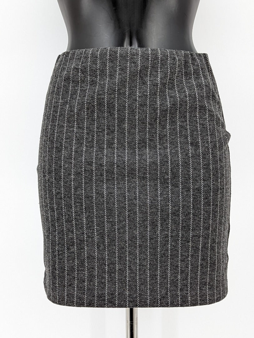 New Look Stripy Grey Mini Skirt - Size 8