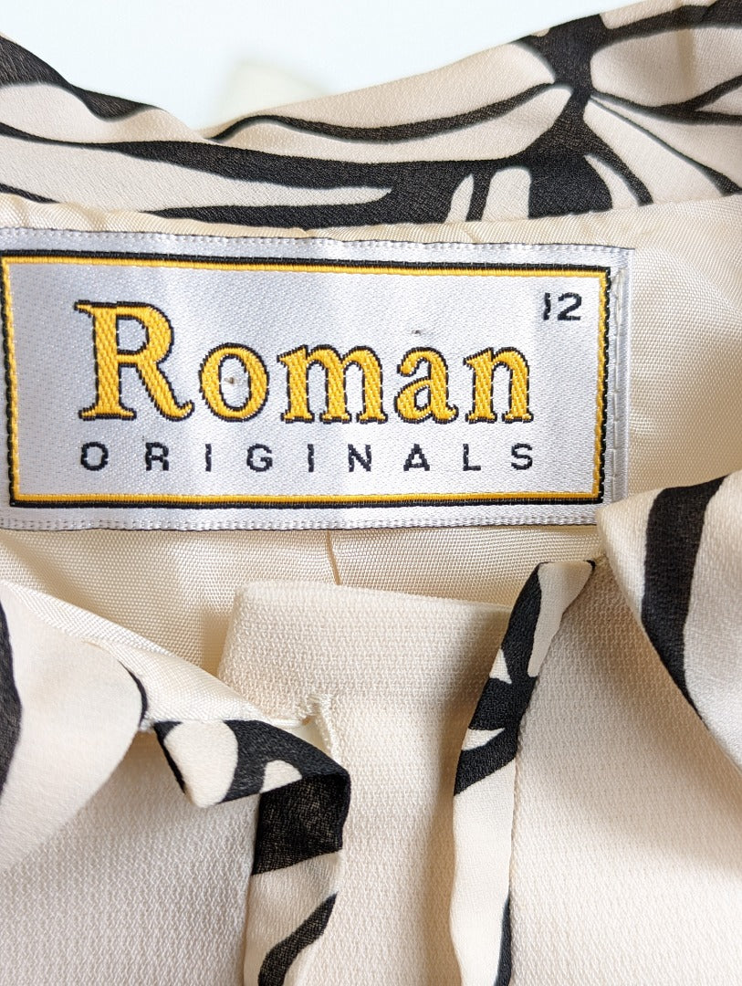 Roman Originals Cream Cropped Ladies Blazer - Size 12