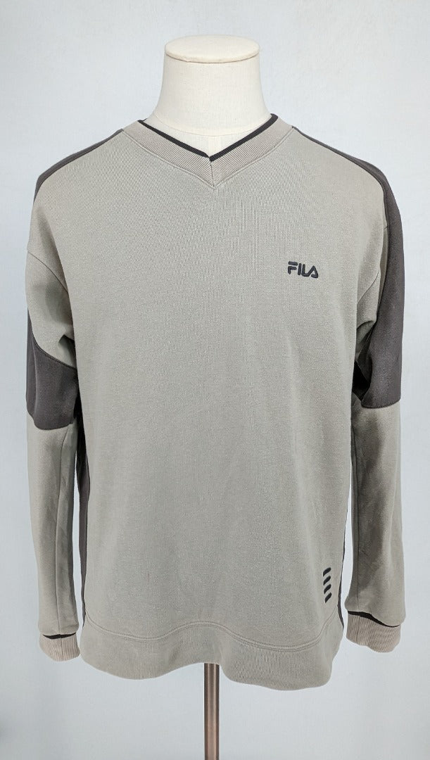 Vintage 90's/Y2K FILA Grey Men Sweatshirt - Size M