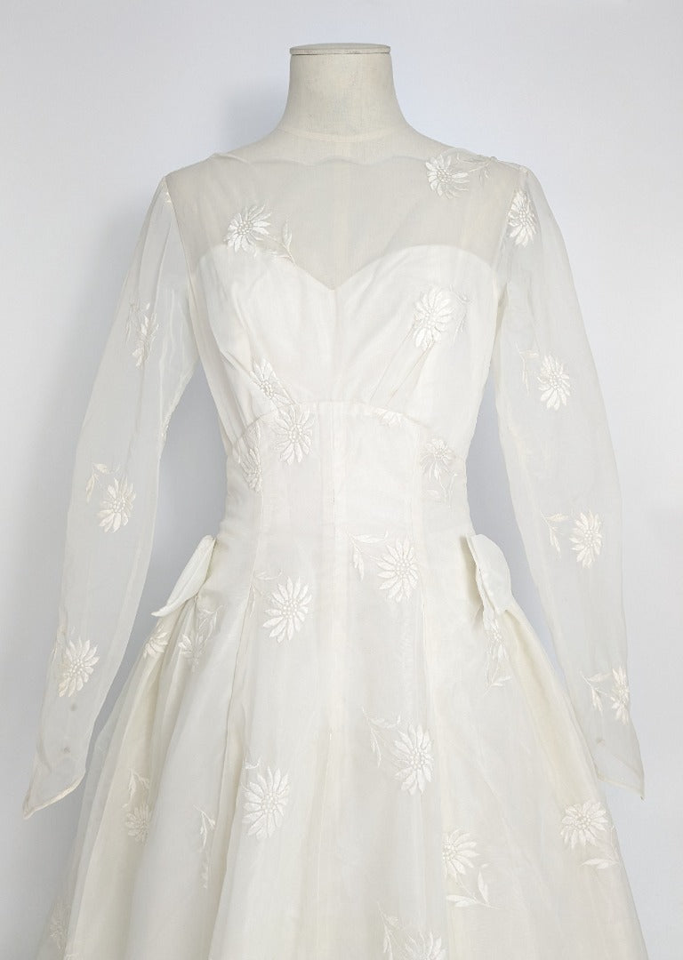 Vintage 50's Peter Robinson London Embroidered Wedding Dress - Size 6/8