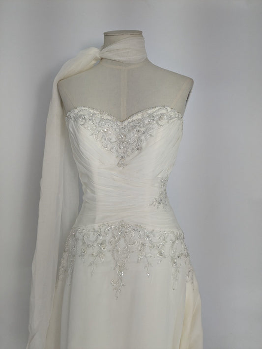 MoriLee By Madeline Gardner Ivory Wedding Dress - Size 8