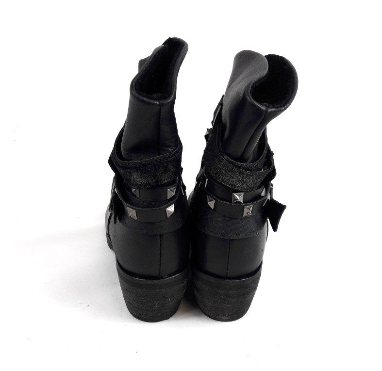 Black Ladies Alpe Ankle boots size 39 unworn
